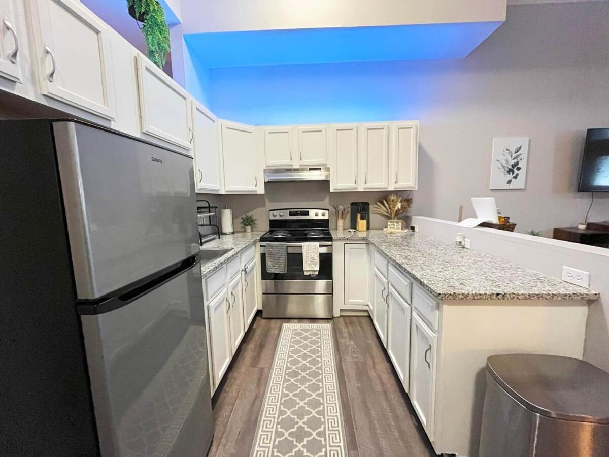 Апартаменты Downtown Cleveland -Modern First Floor Unit Экстерьер фото